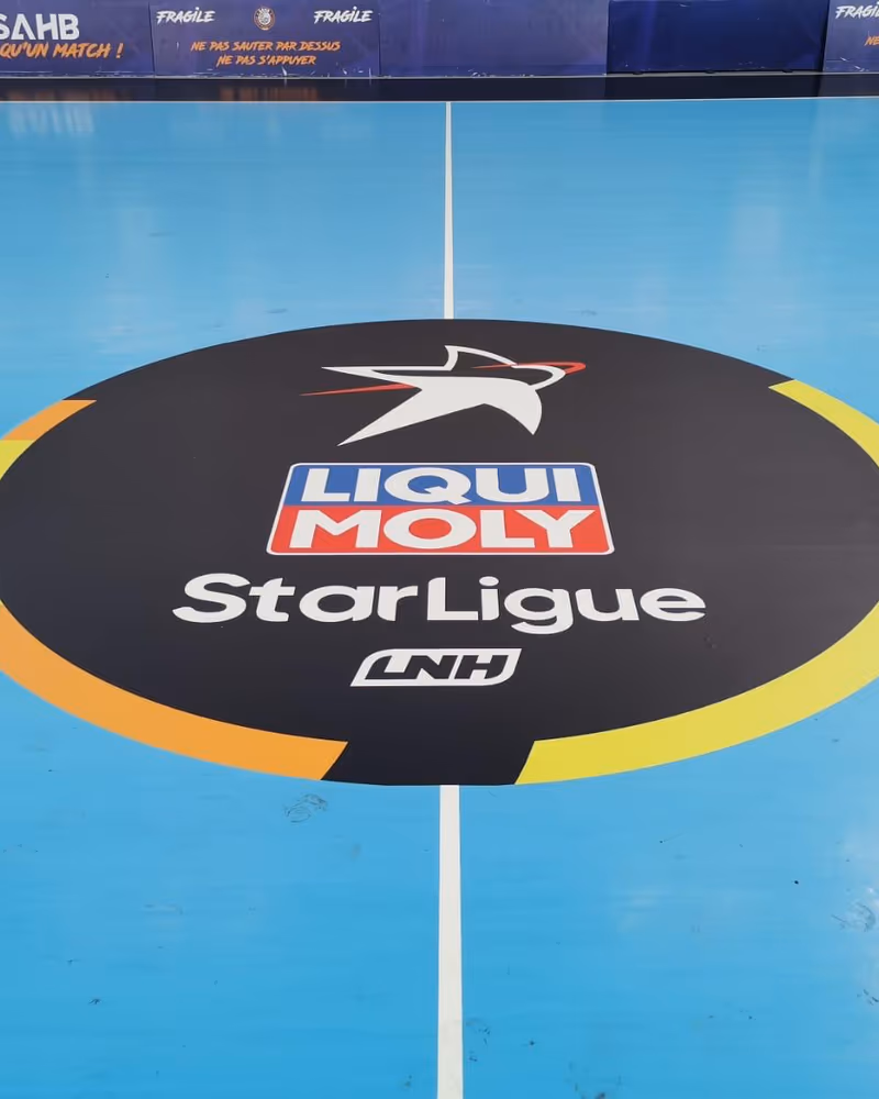 Rond central adhésif repositionnable au sol — Liqui Moly StarLigue LNH | IND’N’GO