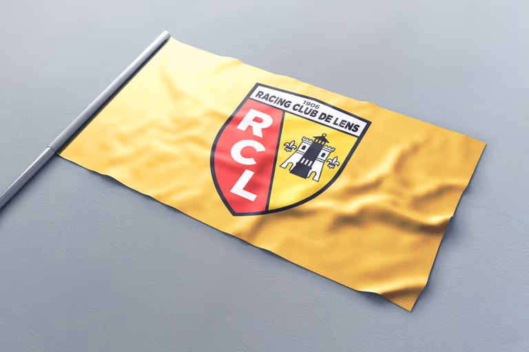 Drapeau personnalisé à l’écusson du club — RC Lens | Nakara Sport