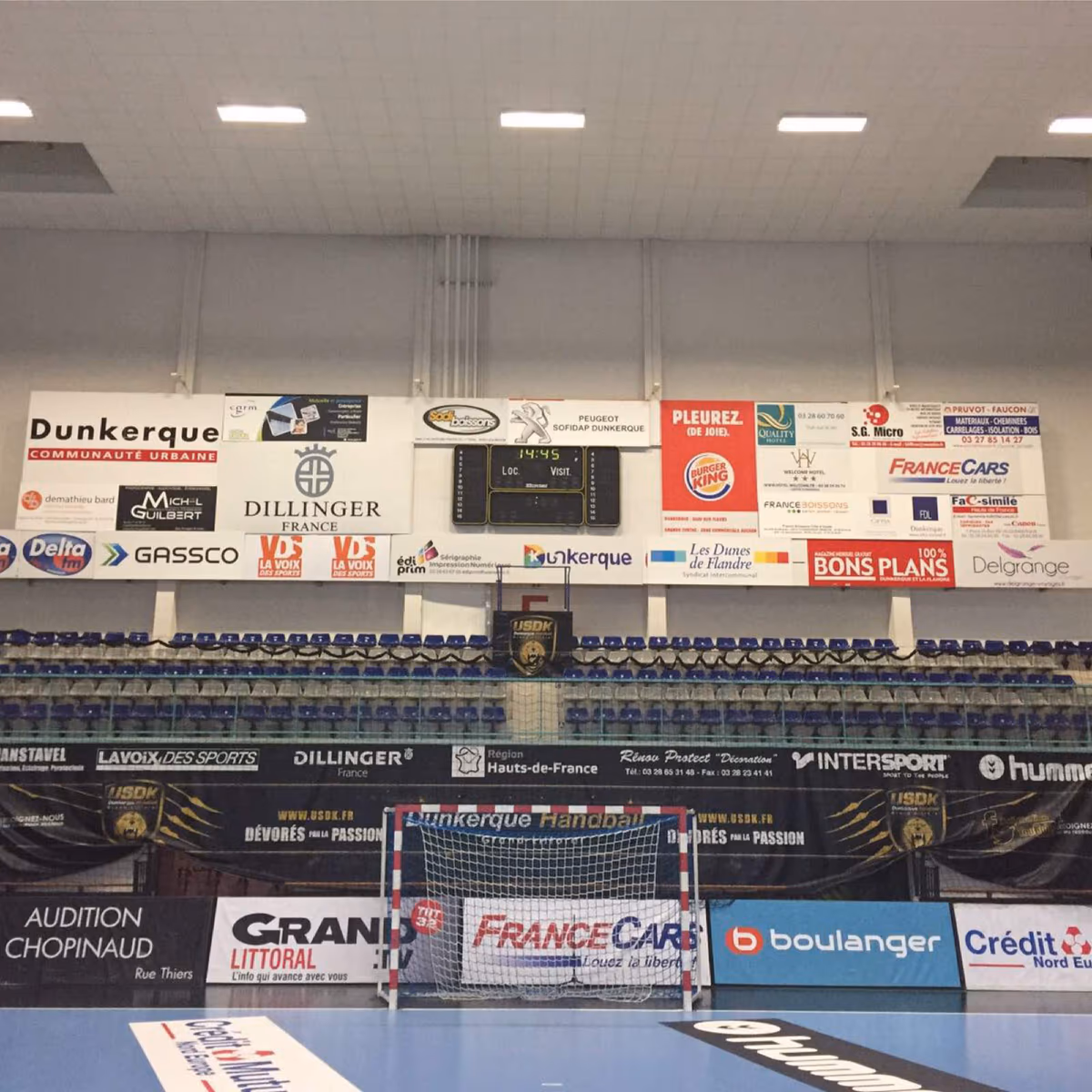 Panneaux publicitaires bord de terrain — USDK Dunkerque | Nakara Sport